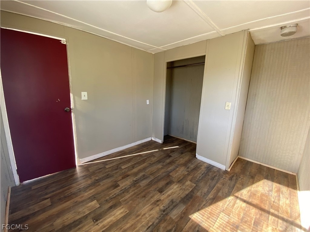 8086 Heck Drive - Photo 5
