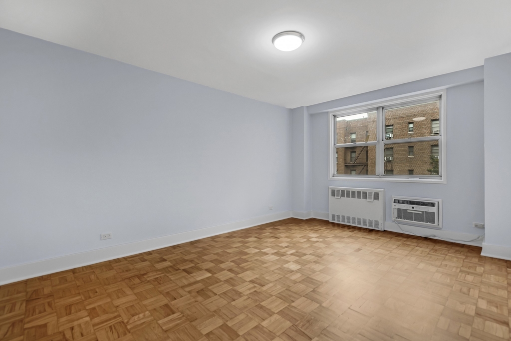 110-50 71st Road - Photo 6