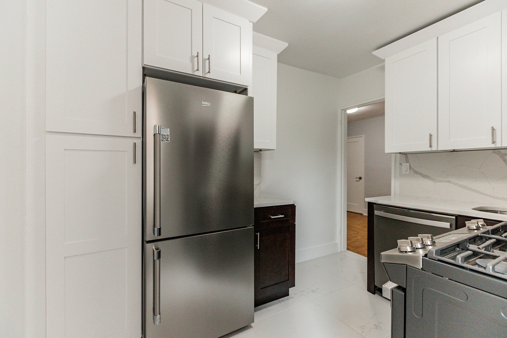 110-50 71st Road - Photo 14
