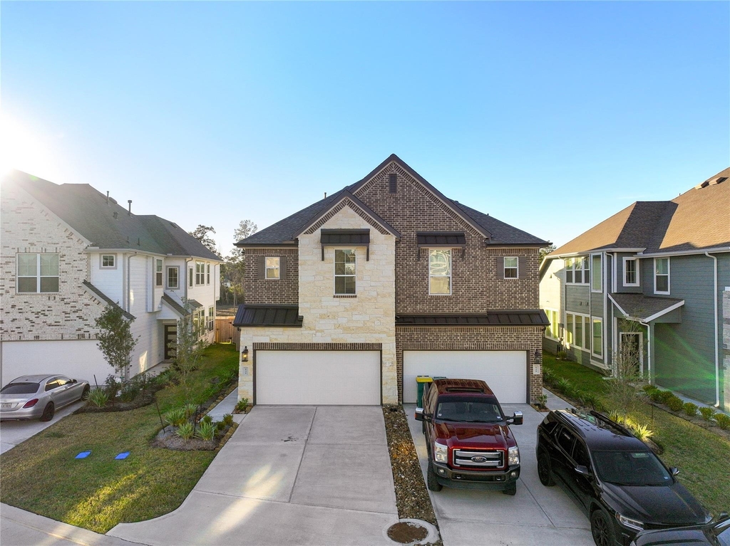 632 Silver Pear Ct - Photo 1