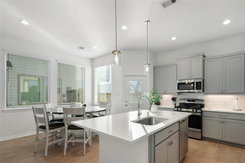 632 Silver Pear Ct - Photo 10