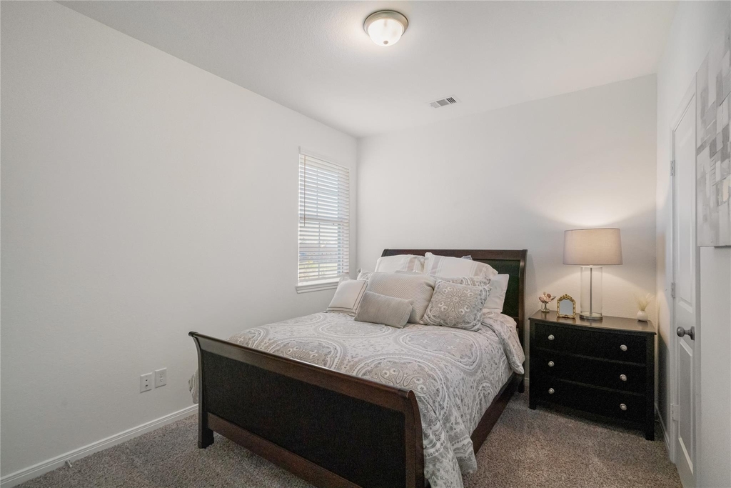 632 Silver Pear Ct - Photo 17