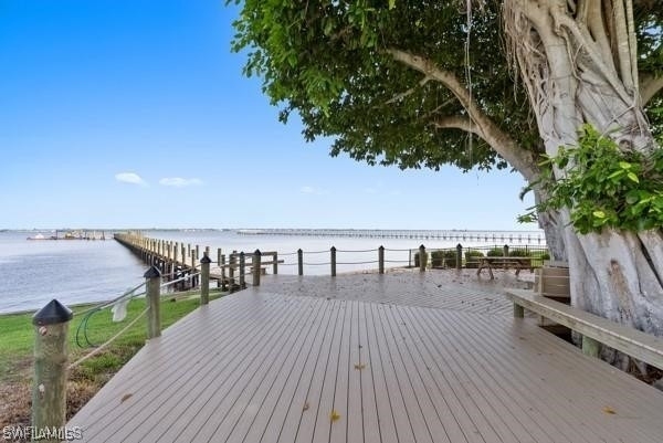 819 James Street - Photo 13