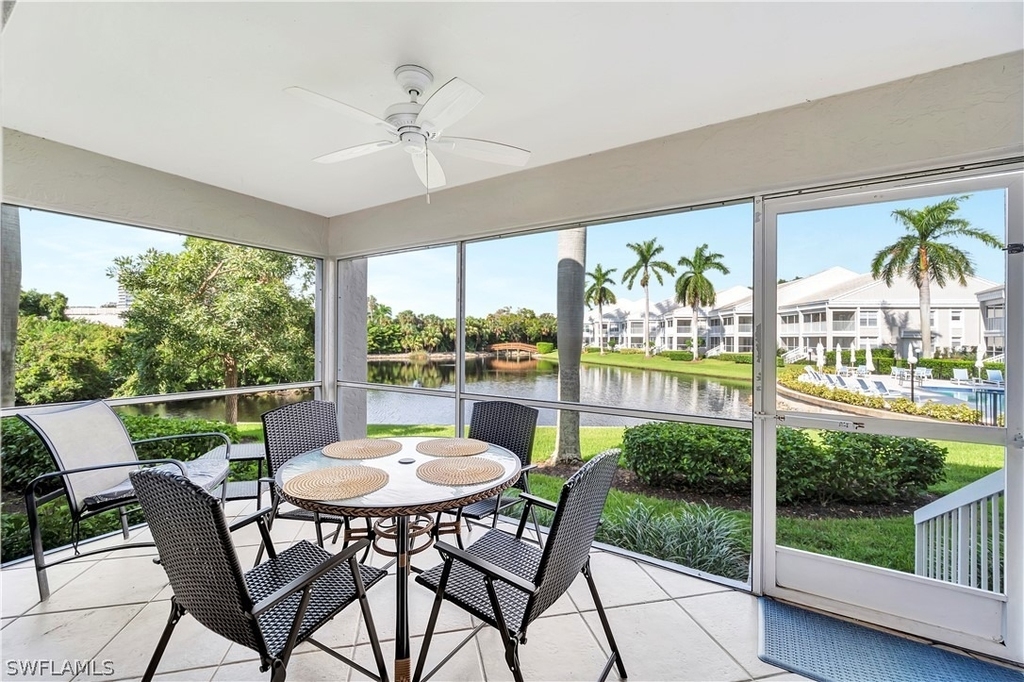 6131 Pelican Bay Boulevard - Photo 8