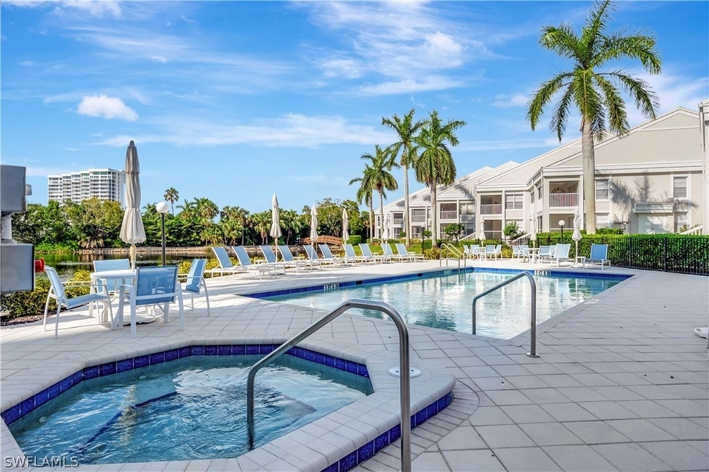 6131 Pelican Bay Boulevard - Photo 22
