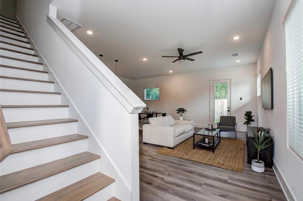 778 W Tidwell Road - Photo 4