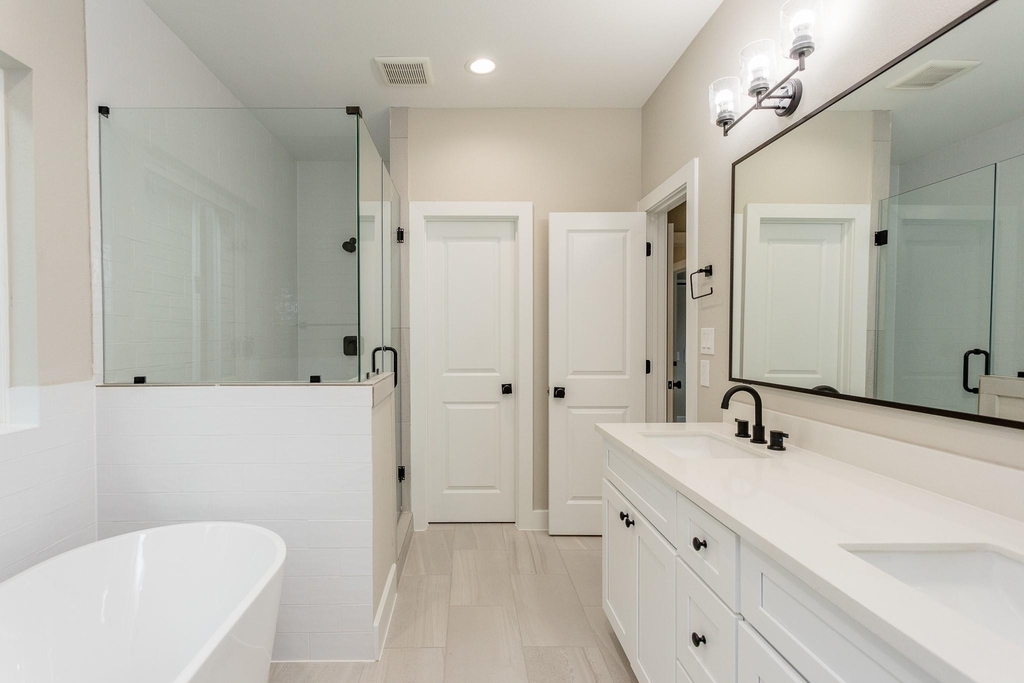 1439 W 25th Street - Photo 26