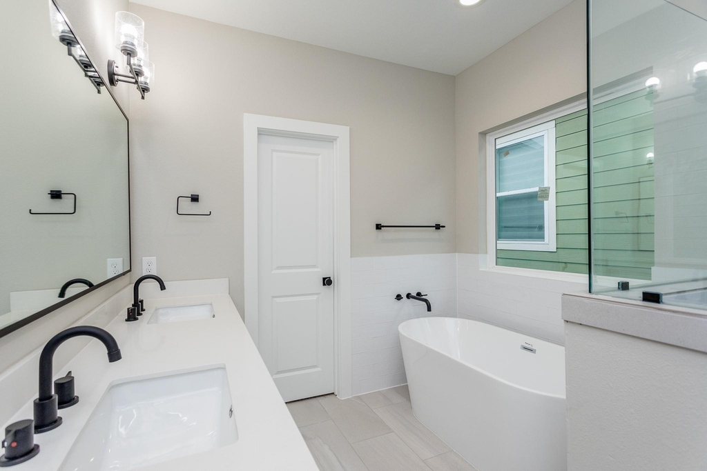1439 W 25th Street - Photo 27