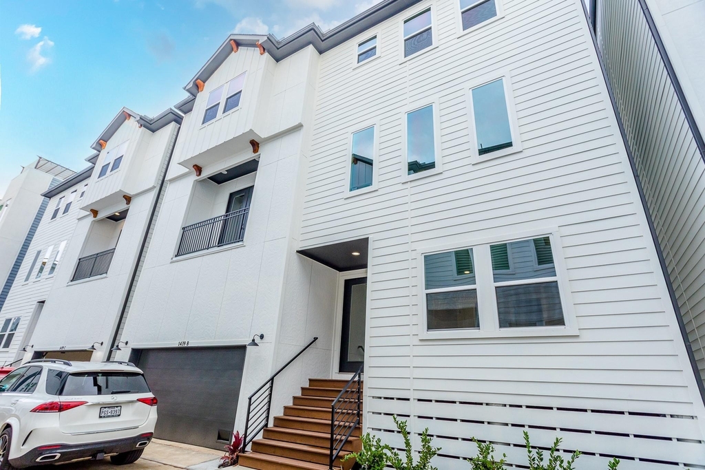 1439 W 25th Street - Photo 39