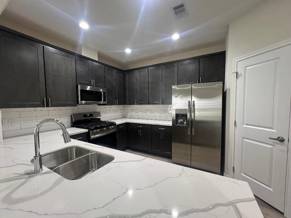 851 A Arbor Pines Ct - Photo 3