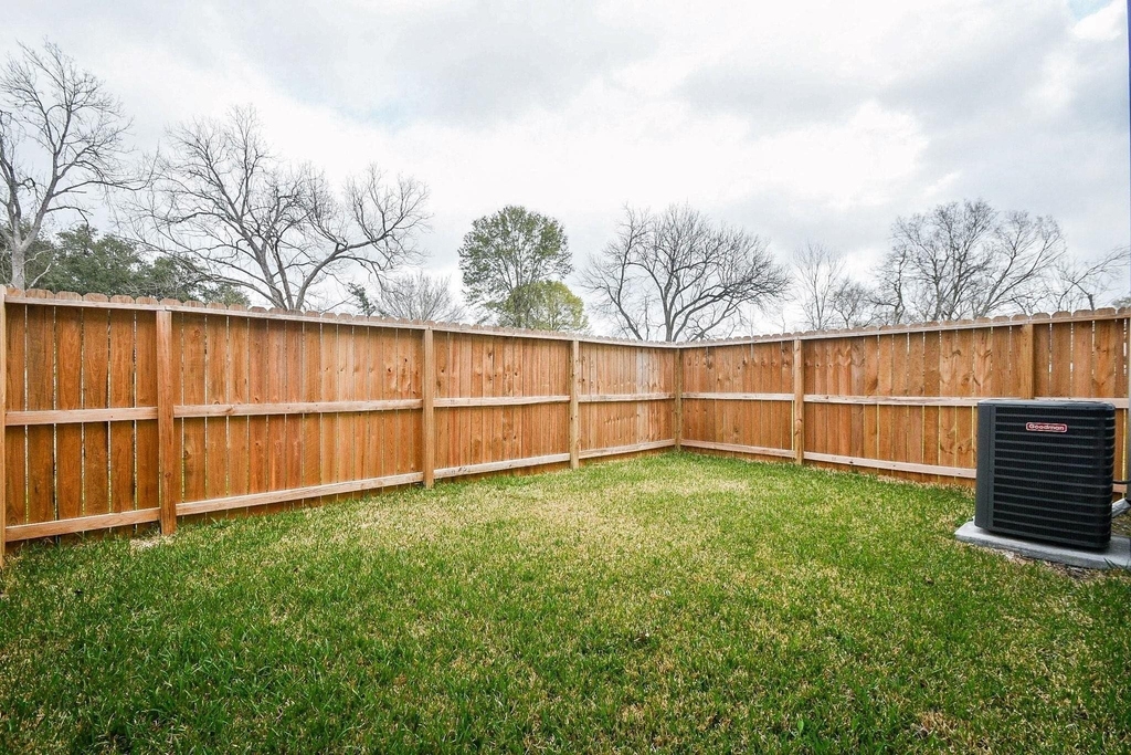 4401 Alvin - Photo 17