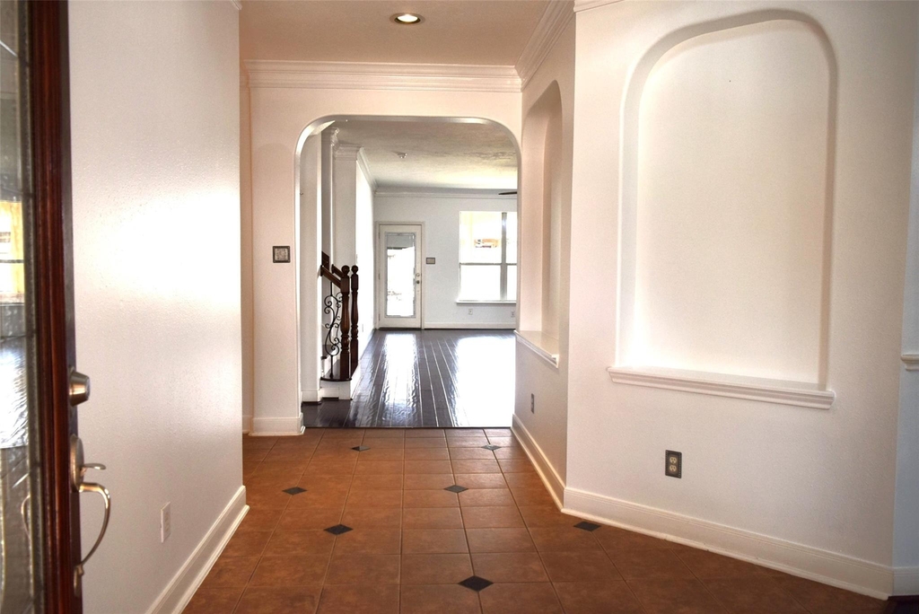 4911 Dwarf Honey Suckle Court - Photo 2