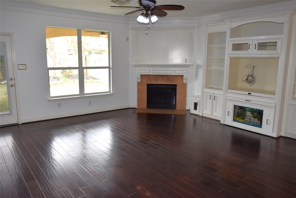 4911 Dwarf Honey Suckle Court - Photo 5
