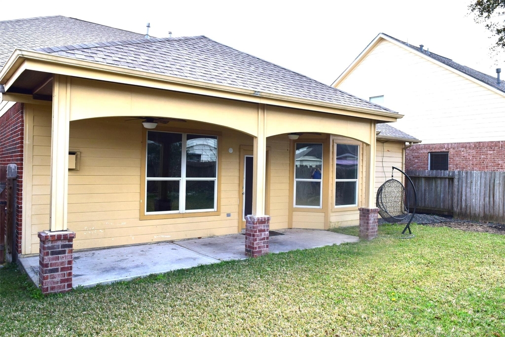 4911 Dwarf Honey Suckle Court - Photo 21
