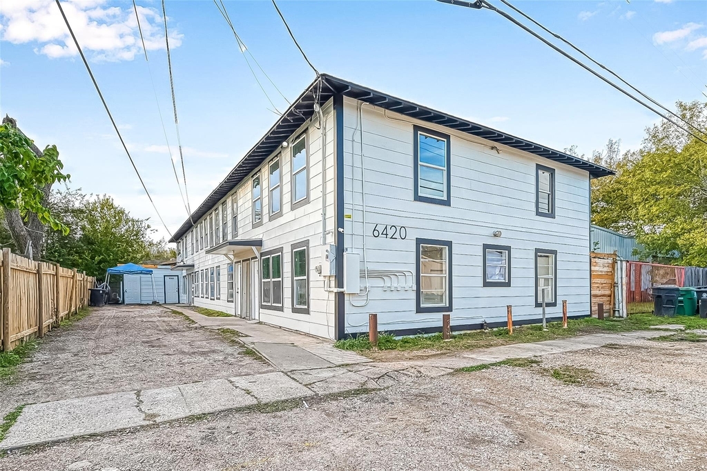 6420 Conley Street - Photo 0