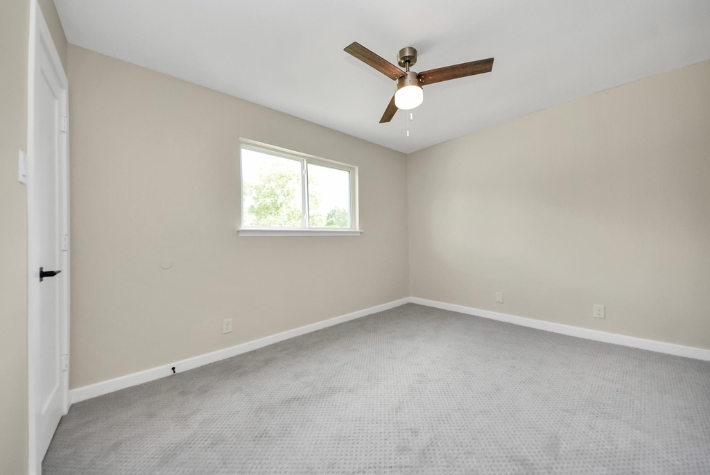 708 Staitti Street - Photo 7