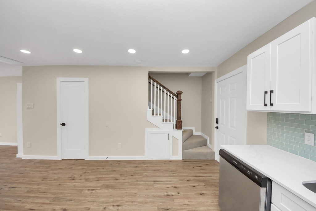 708 Staitti Street - Photo 4
