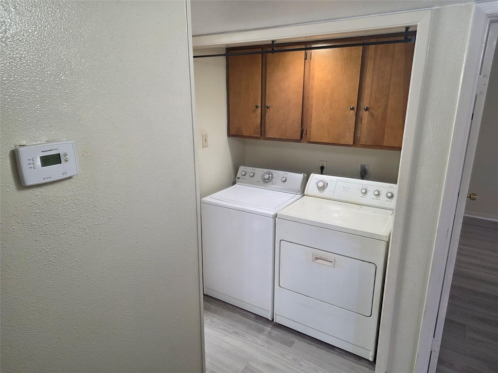 3025 Walnut Bend Lane - Photo 18