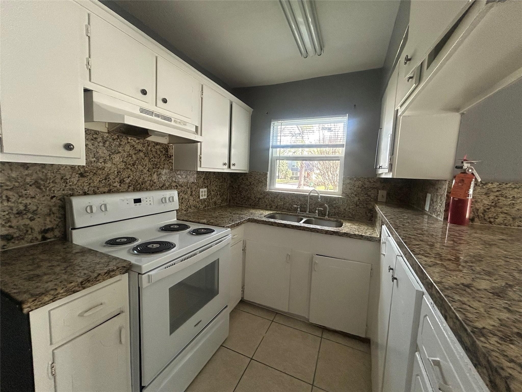 6702 Biggs Court - Photo 2