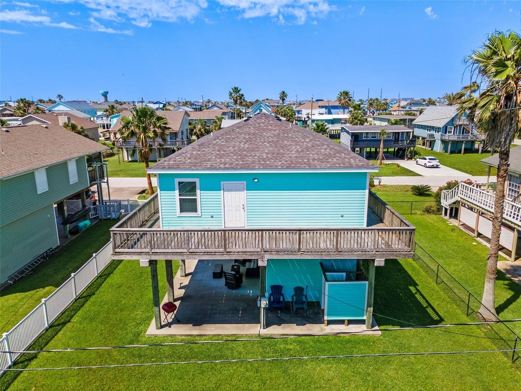 3923 Reeves Drive - Photo 3