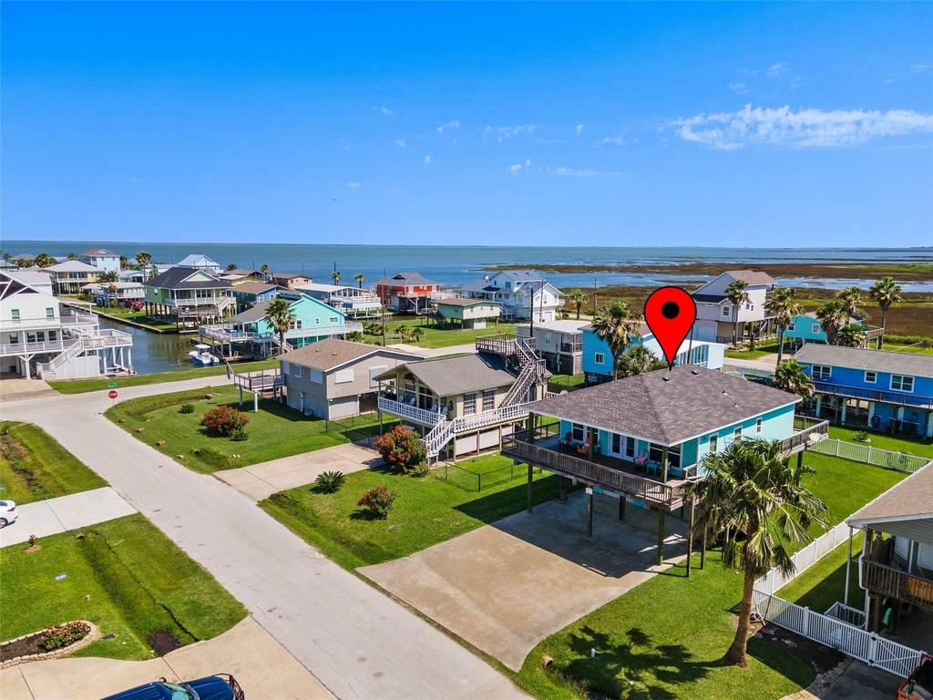 3923 Reeves Drive - Photo 33