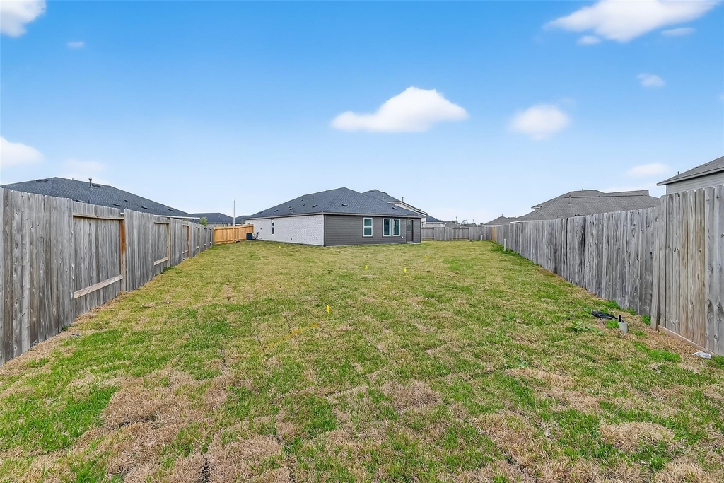 216 Amy Street - Photo 40