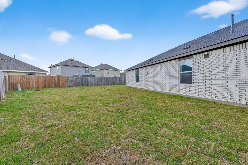 216 Amy Street - Photo 36