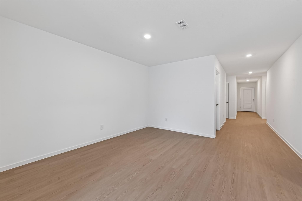 216 Amy Street - Photo 10