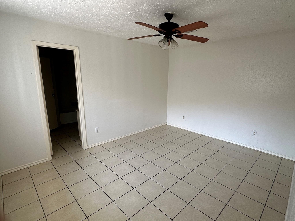 6939 Greenyard Drive - Photo 6
