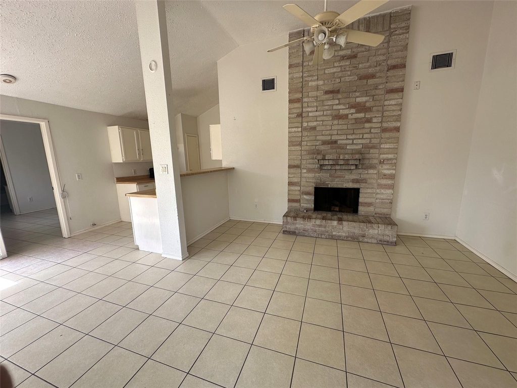 6939 Greenyard Drive - Photo 4