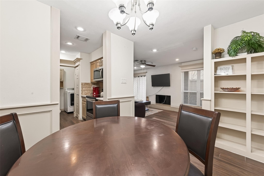 3684 Ocee Street - Photo 6