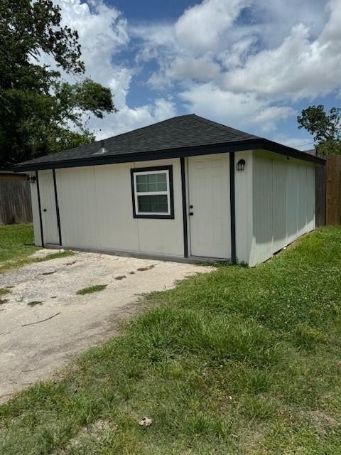 4049 Lucille Street - Photo 0