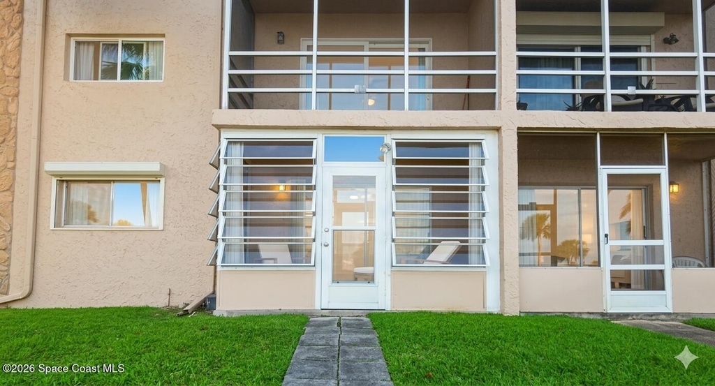 3150 N Harbor City Boulevard - Photo 15