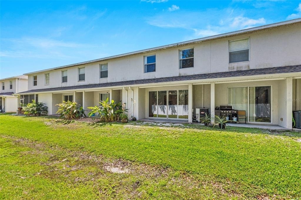 9889 66th Street N - Photo 13