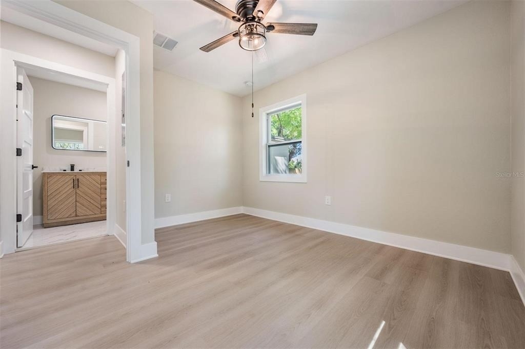 1104 S Lois Avenue - Photo 17