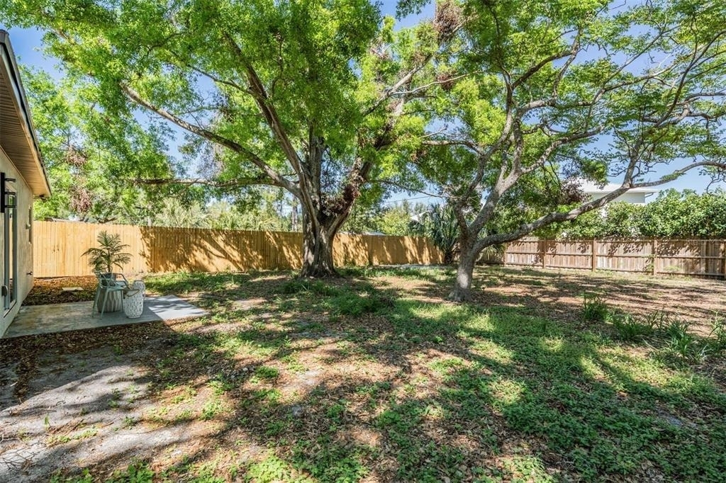 1104 S Lois Avenue - Photo 22