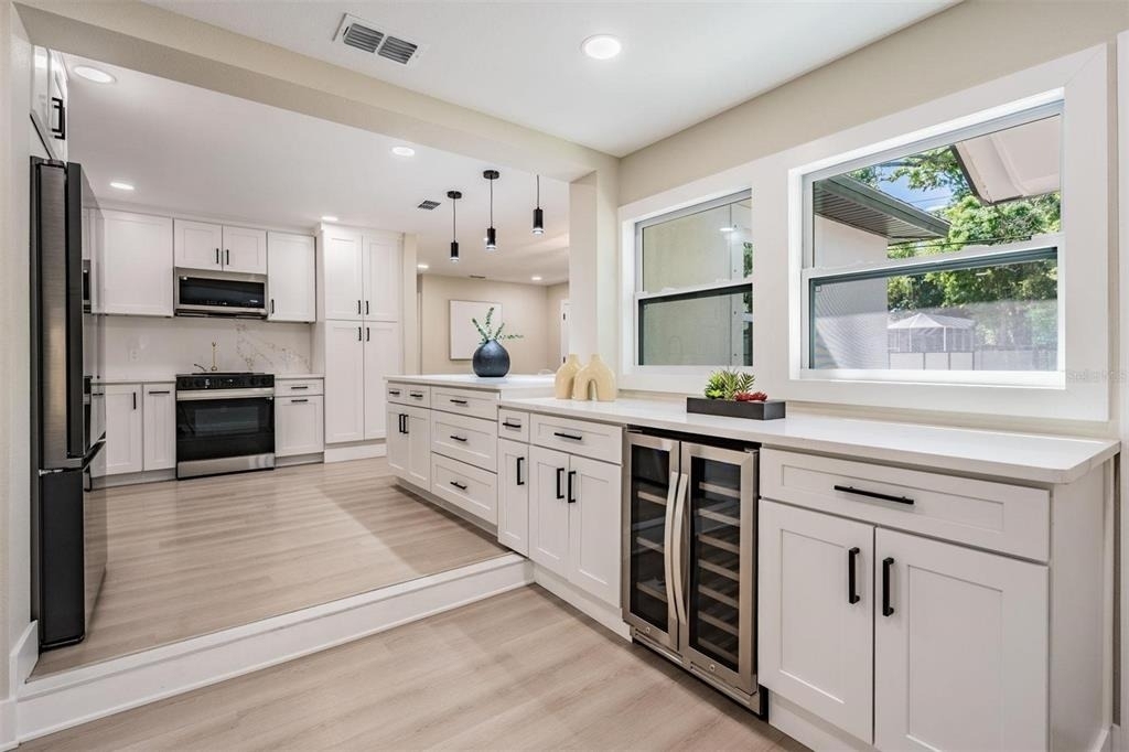 1104 S Lois Avenue - Photo 8