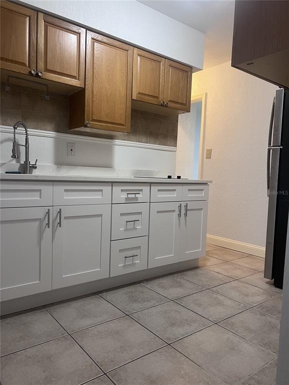 2495 Baywood Drive E - Photo 2