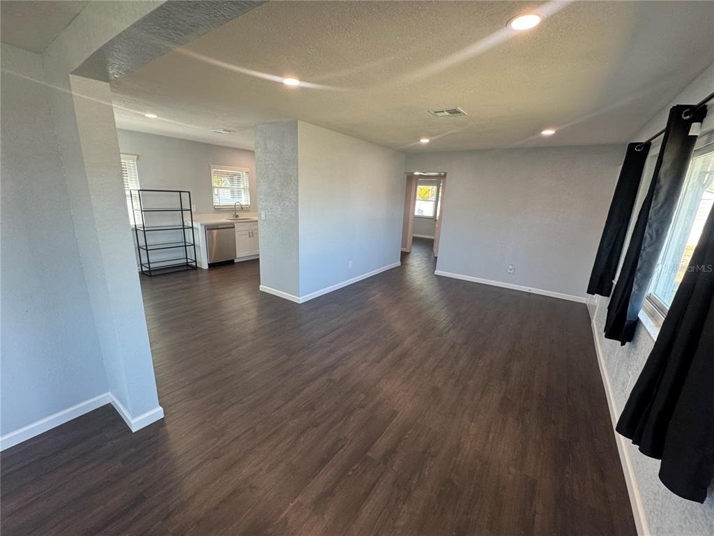 3600 Alabama Avenue Ne - Photo 3