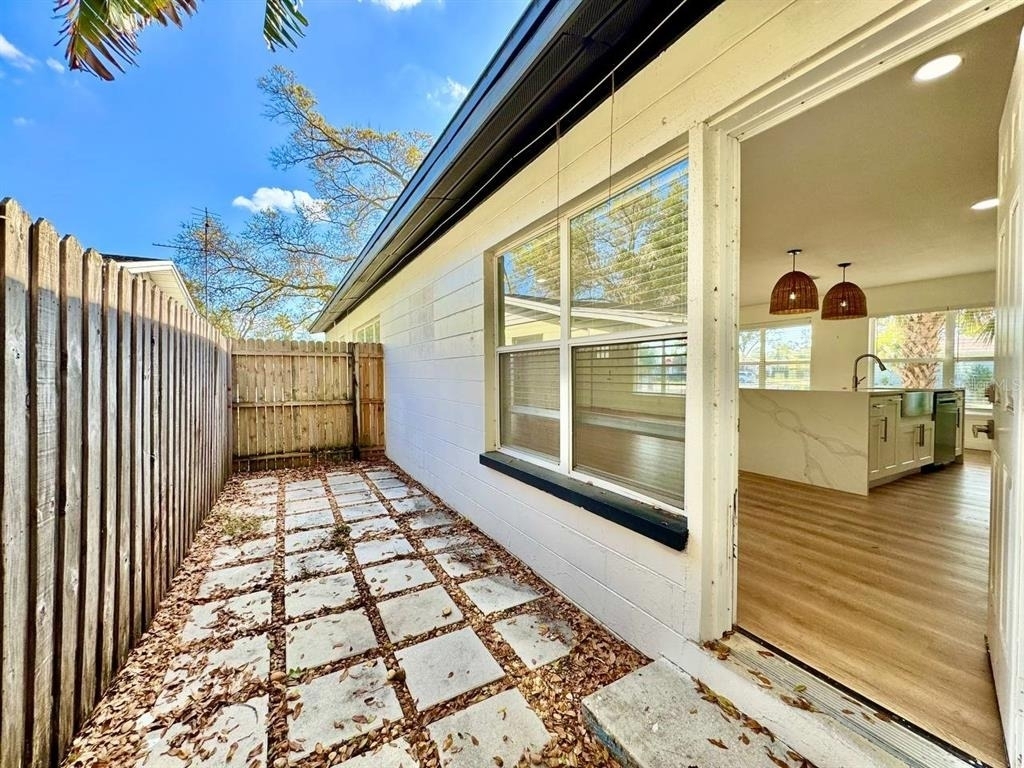 1101 46th Street N - Photo 20