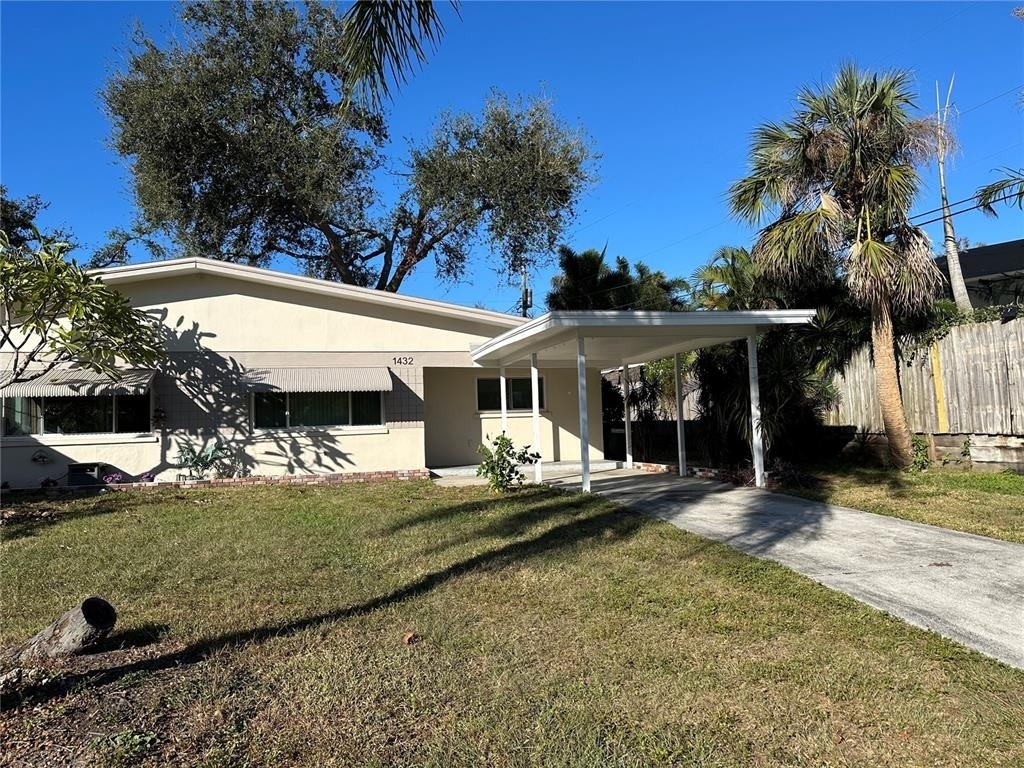 1432 Lotus Path - Photo 0