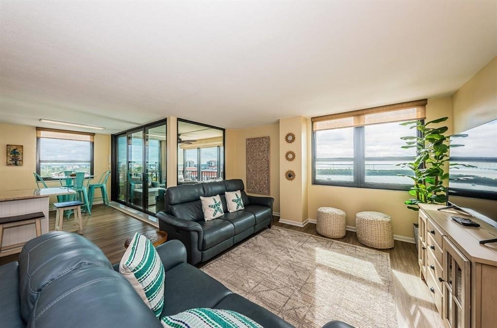 6291 Bahia Del Mar Circle - Photo 8