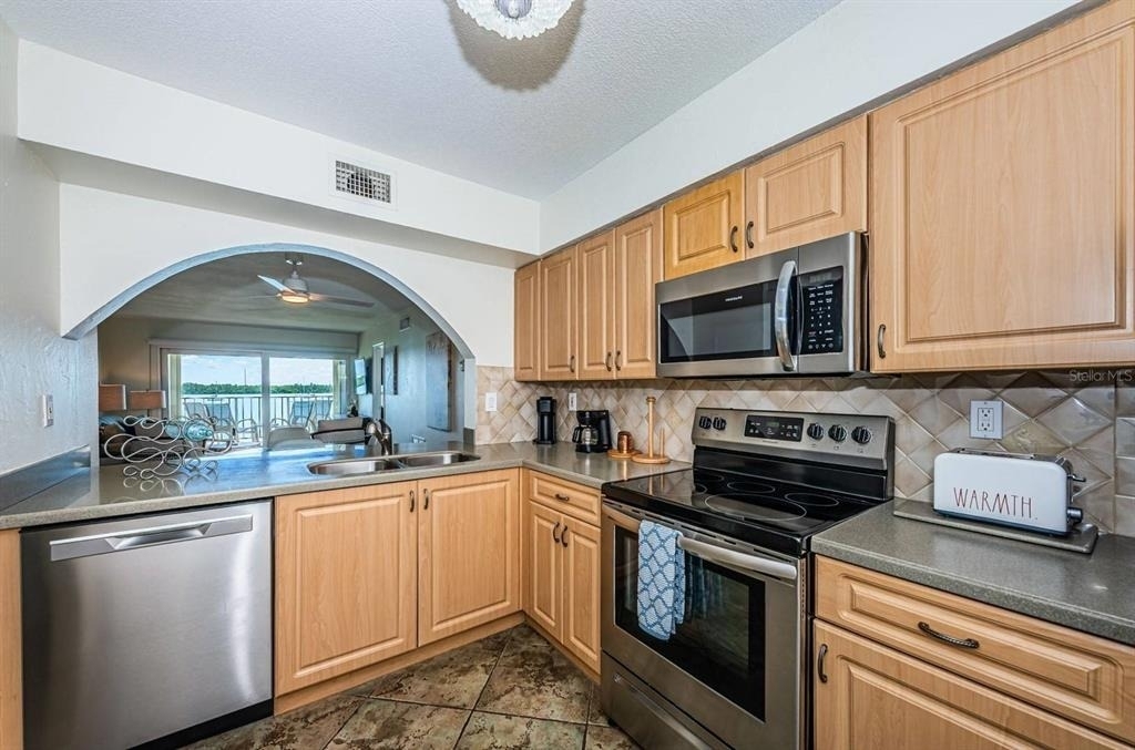 6291 Bahia Del Mar Circle - Photo 7
