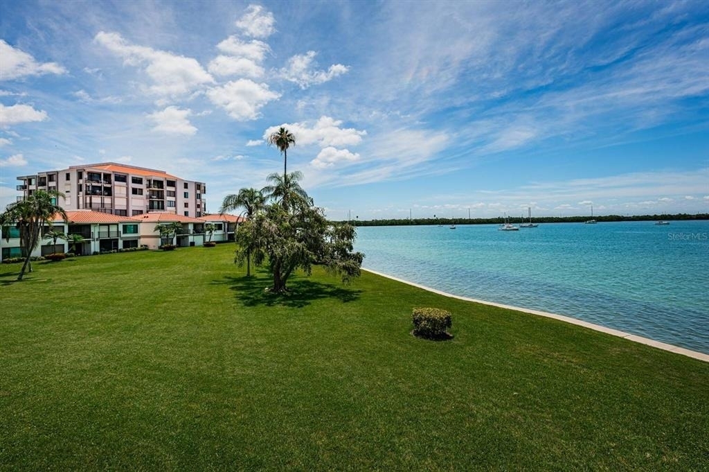 6291 Bahia Del Mar Circle - Photo 18