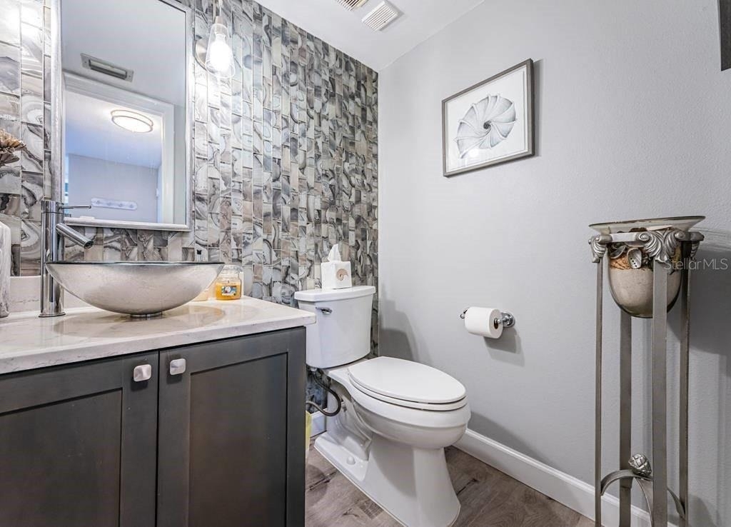 6295 Bahia Del Mar Circle - Photo 13