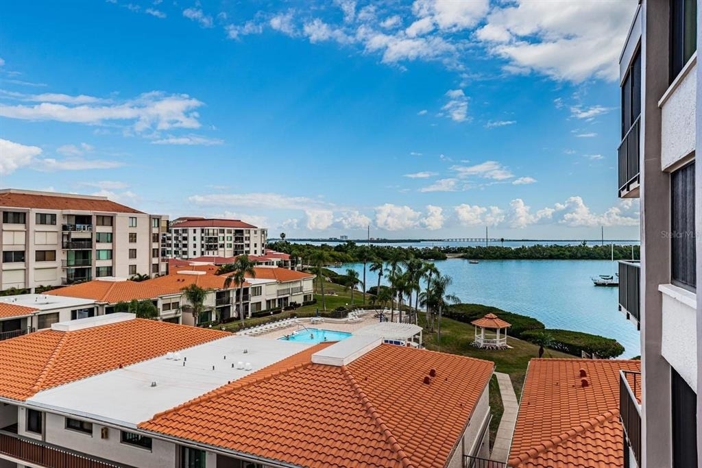 6295 Bahia Del Mar Circle - Photo 17