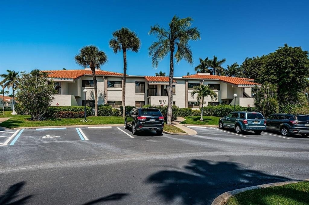 6273 Bahia Del Mar Boulevard - Photo 1