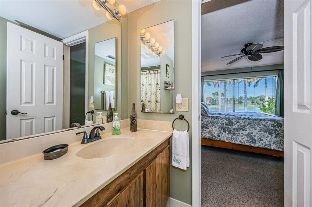 6273 Bahia Del Mar Boulevard - Photo 13