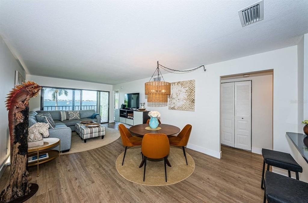 6365 Bahia Del Mar Boulevard - Photo 4