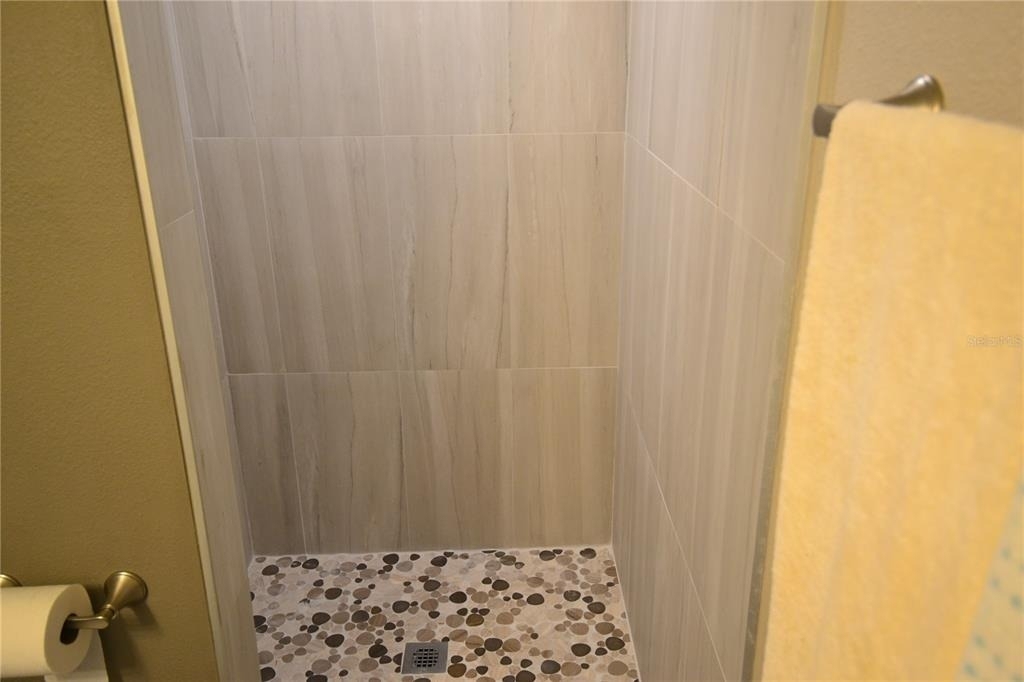 135 W Cypress Court - Photo 10